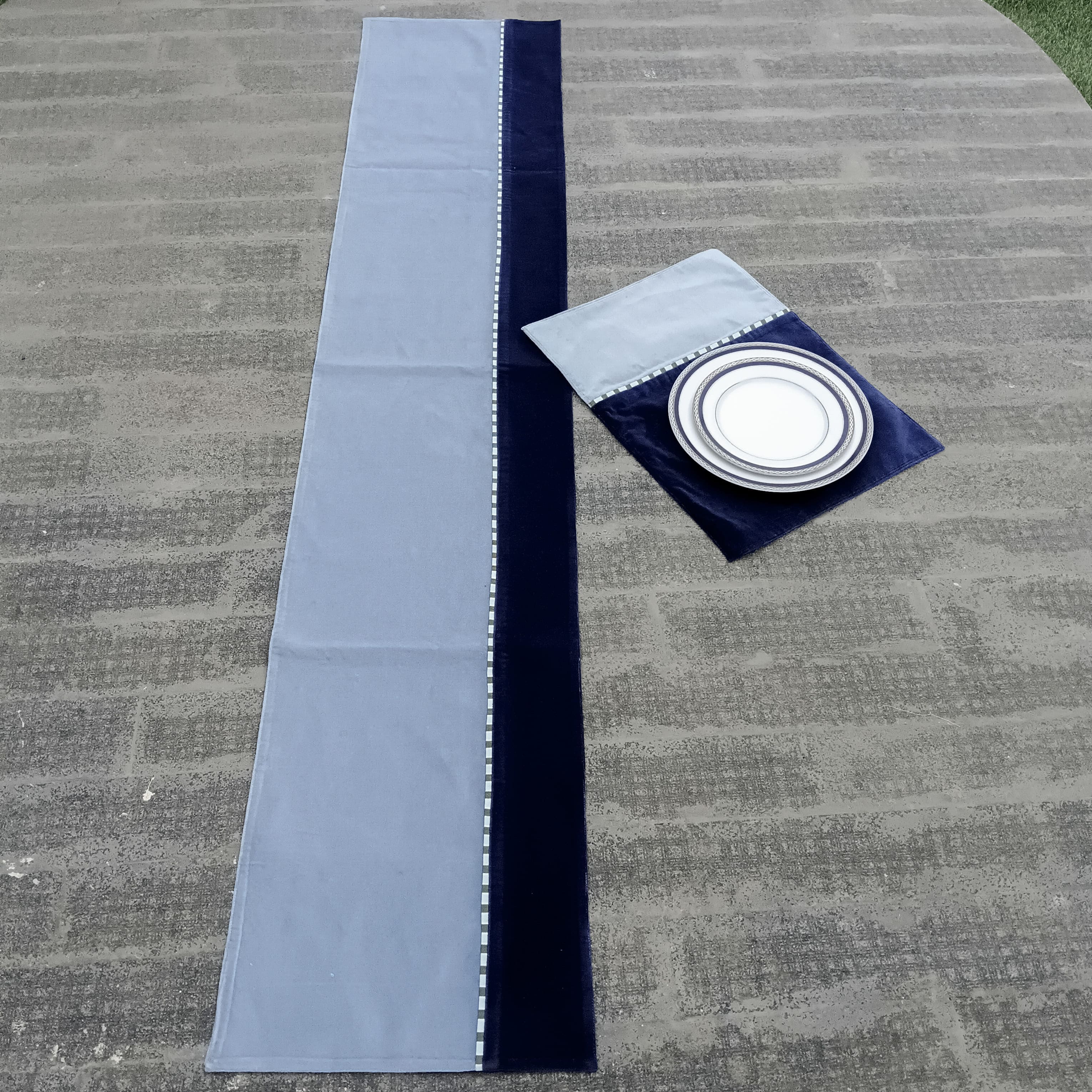 Luxurious Dining with the Cotton Velvet Table Set