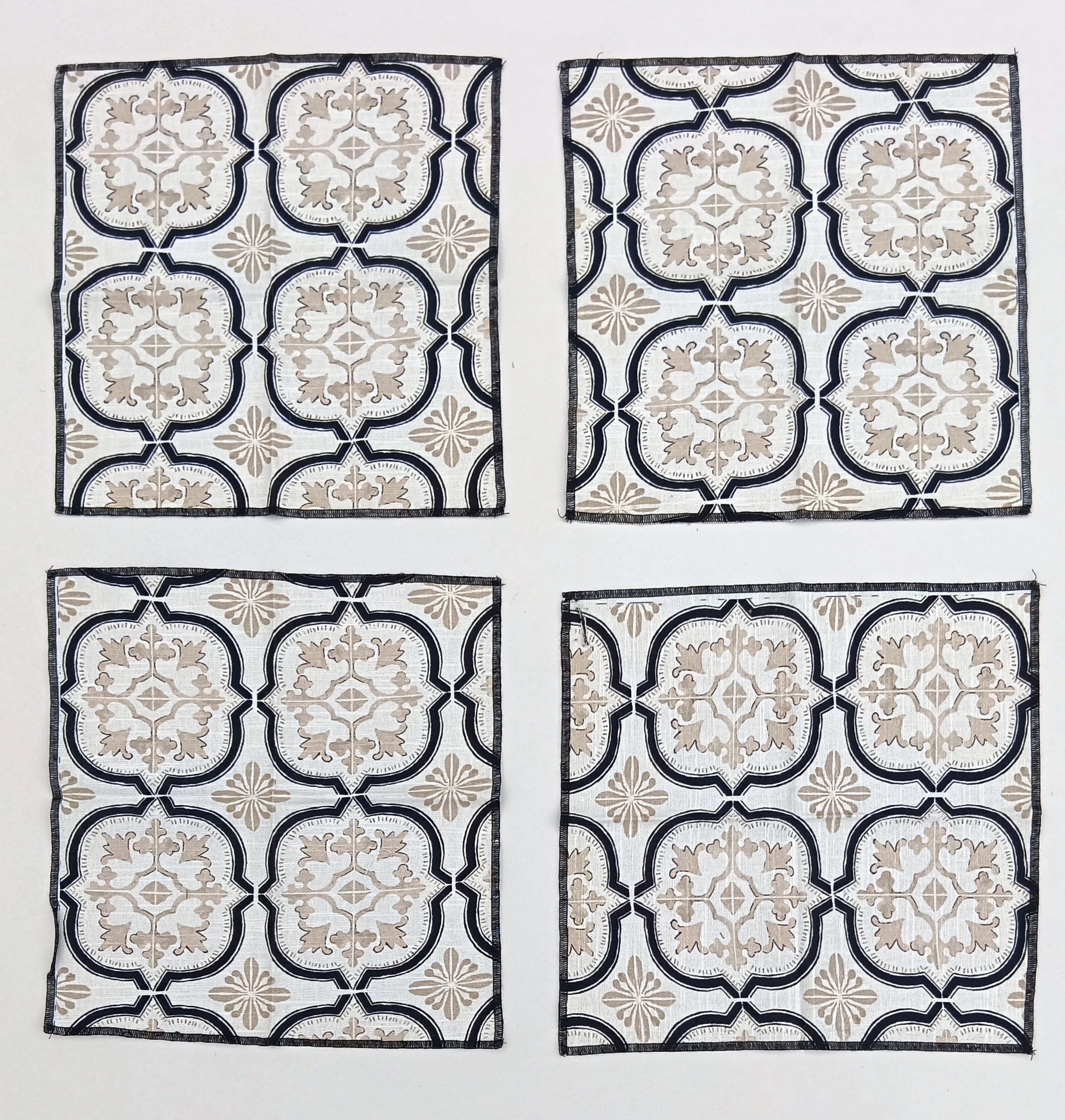 Classic Printed Napkin Set Pack Of 4 Pieces