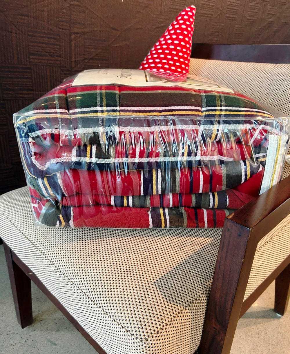 Crimson Manor Woven Plaid Quilt Set