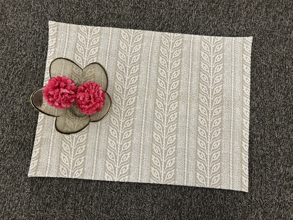 Luxurious Schiffli Embroidered Table Linen Set