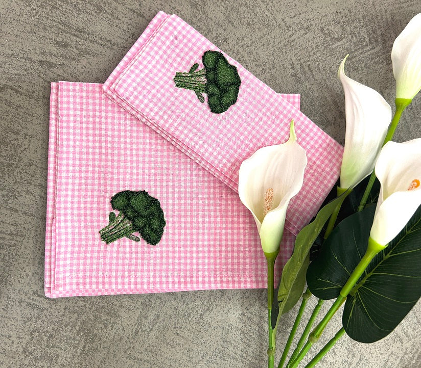 Embroidered Broccoli Gingham Napkin Set Pack Of 4 Pieces
