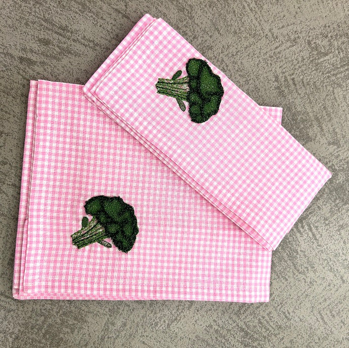 Embroidered Broccoli Gingham Napkin Set Pack Of 4 Pieces
