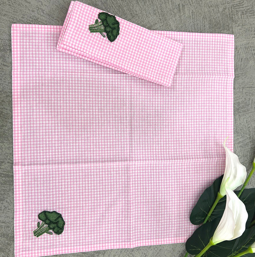 Embroidered Broccoli Gingham Napkin Set Pack Of 4 Pieces