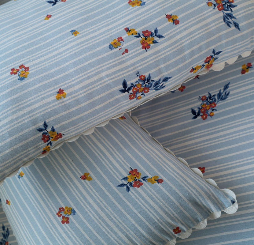 Premium Striped Floral Printed Cotton-Poly Bed Sheet Set