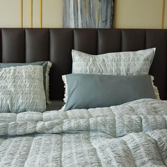 Ecrue Seersucker Quilt & Sham – Cozy, Lightweight, Queen Size Bedding Set
