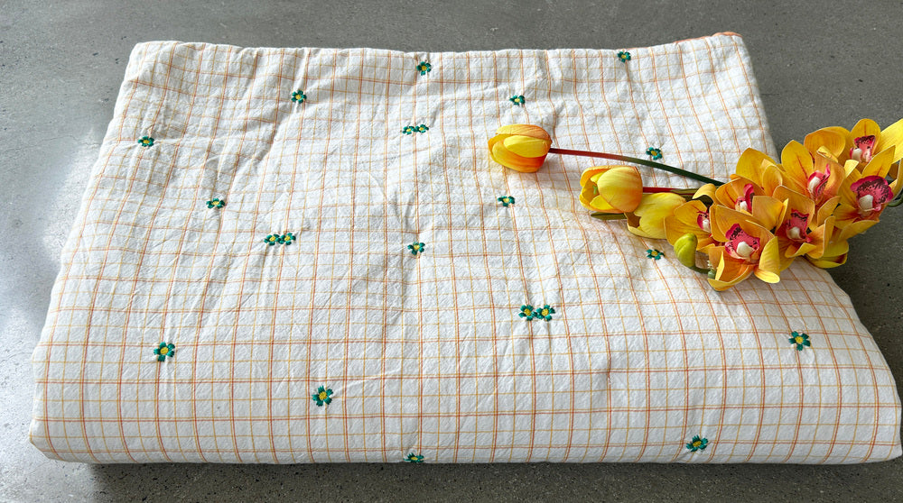Luxury Aura Floral Woven Set