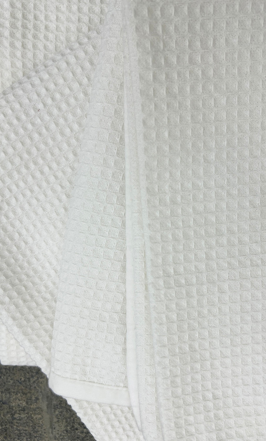 Premium Alabaster Satin-Frame Cotton Waffle Towel Set Of 4 Pieces