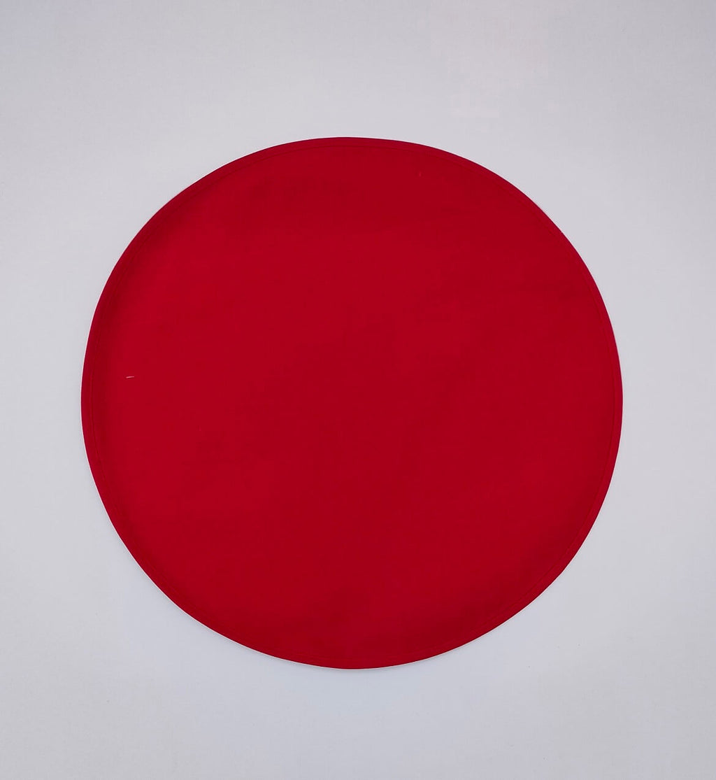Round Cardinal & Poinsettia Placemat